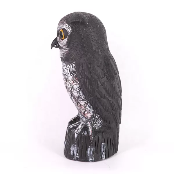 Outdoor Hollow Design Bird Deterrent Garden Protector PE Material Painted Garden Protector Realistic Owl Decoy - Image 4