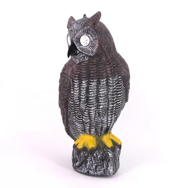 Lightweight Bird Deterrent Garden Protector PE Material Painted Realistic Owl Decoy with Flashing Eyes and Sound - Image 4