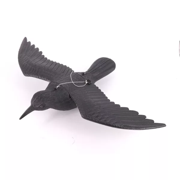 Flying Position With Angled Wings Realistic Plastic PE Material Garden Decoration Outdoor Hunting Crow Decoy