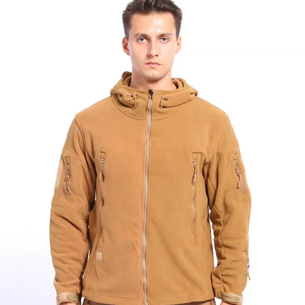 Tan Color New Style Men's Outdoor Hunting Clothing Waterproof Windproof Fleece Lined Softshell Shark Skin Jacket