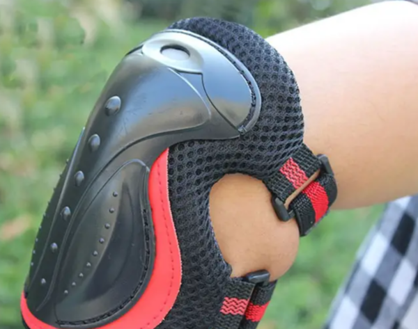 Extreme Sport Children or Kids Knee Elbow Wrist Pads for Skating Riding Cycling - Image 6