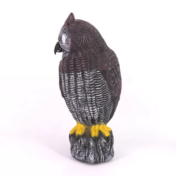 Lightweight Bird Deterrent Garden Protector PE Material Painted Realistic Owl Decoy with Flashing Eyes and Sound - Image 5